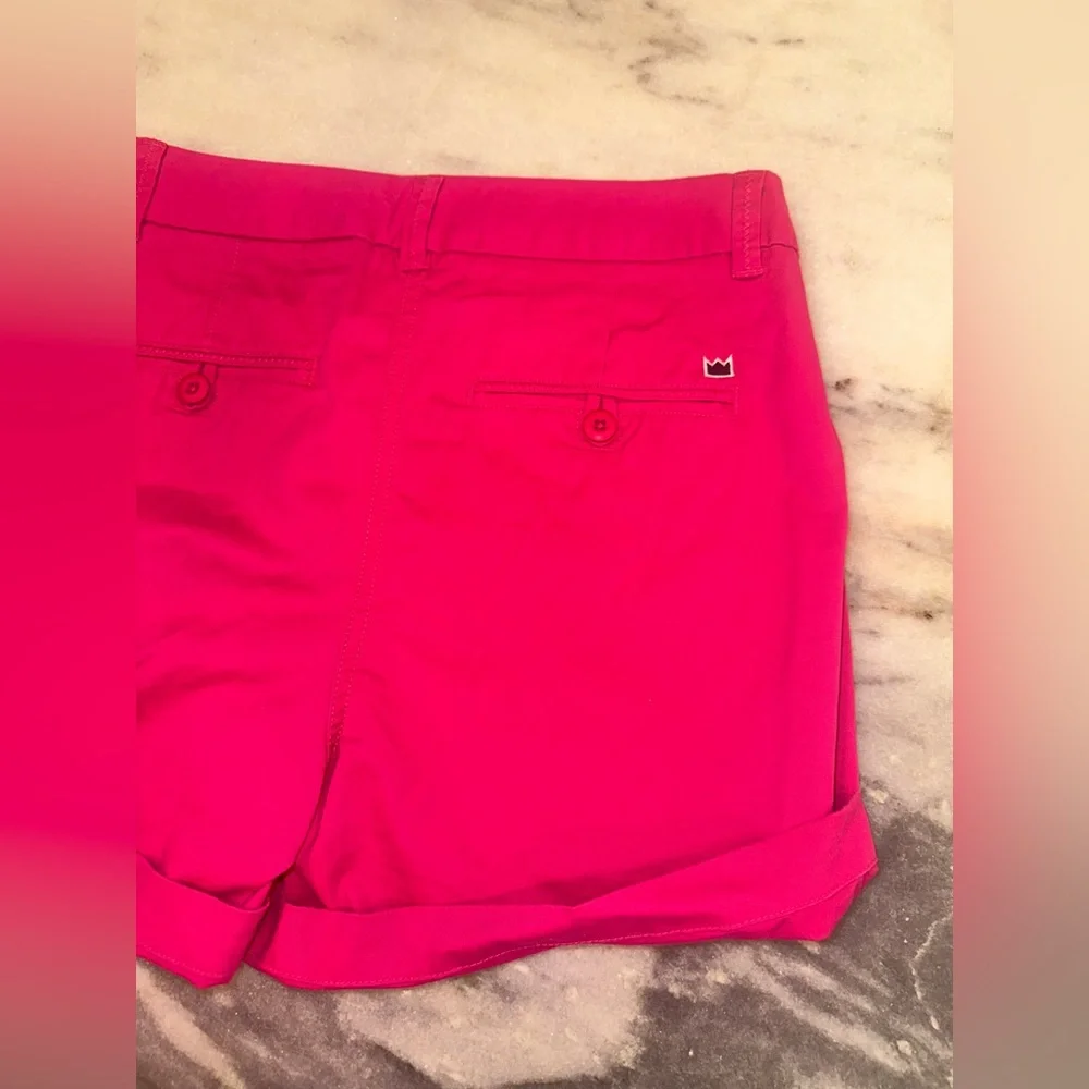 EUC Crown‎ & Ivy Size 6 Women's Pink Rollup Shorts